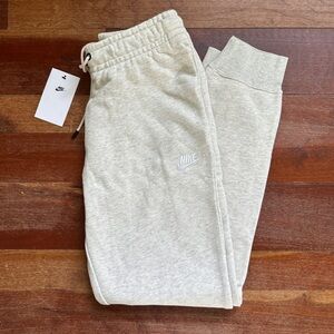 Nike Joggers